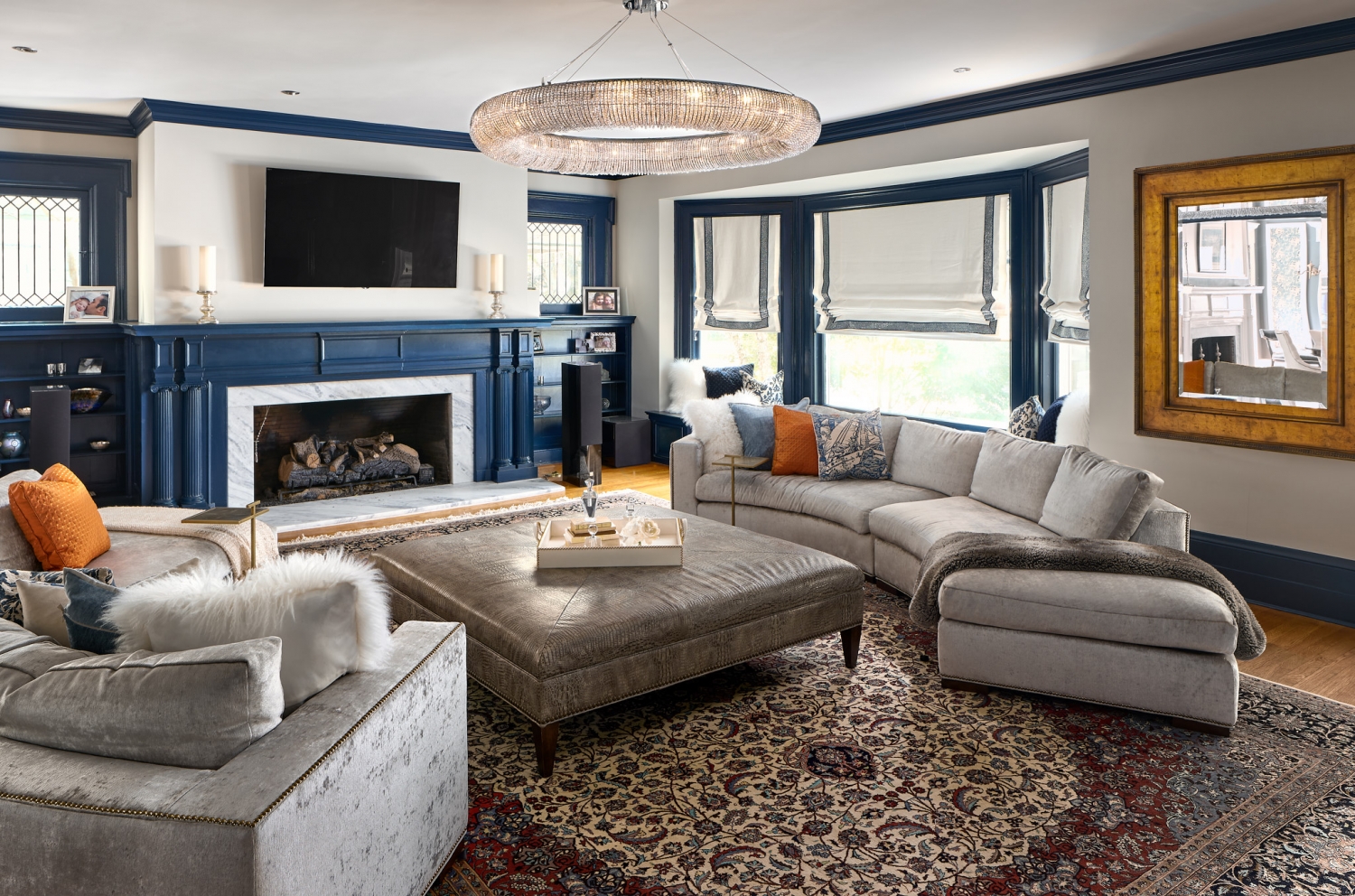 Updated Historic New York Craftsman Clical Eclectic As An Interior Design Photographer In New York I See Many Charming Historic Homes Of This Nature But Rarely Do Such A Well Balanced Roach To