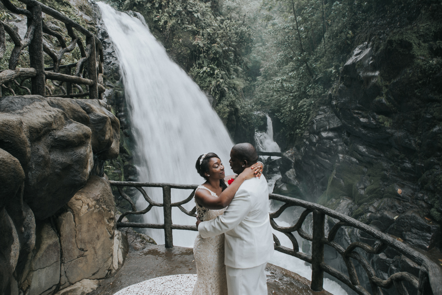 La Paz Waterfall Gardens Costa RIca Wedding Photographer La Paz Waterfall Gardens Costa RIca Wedding Photographer