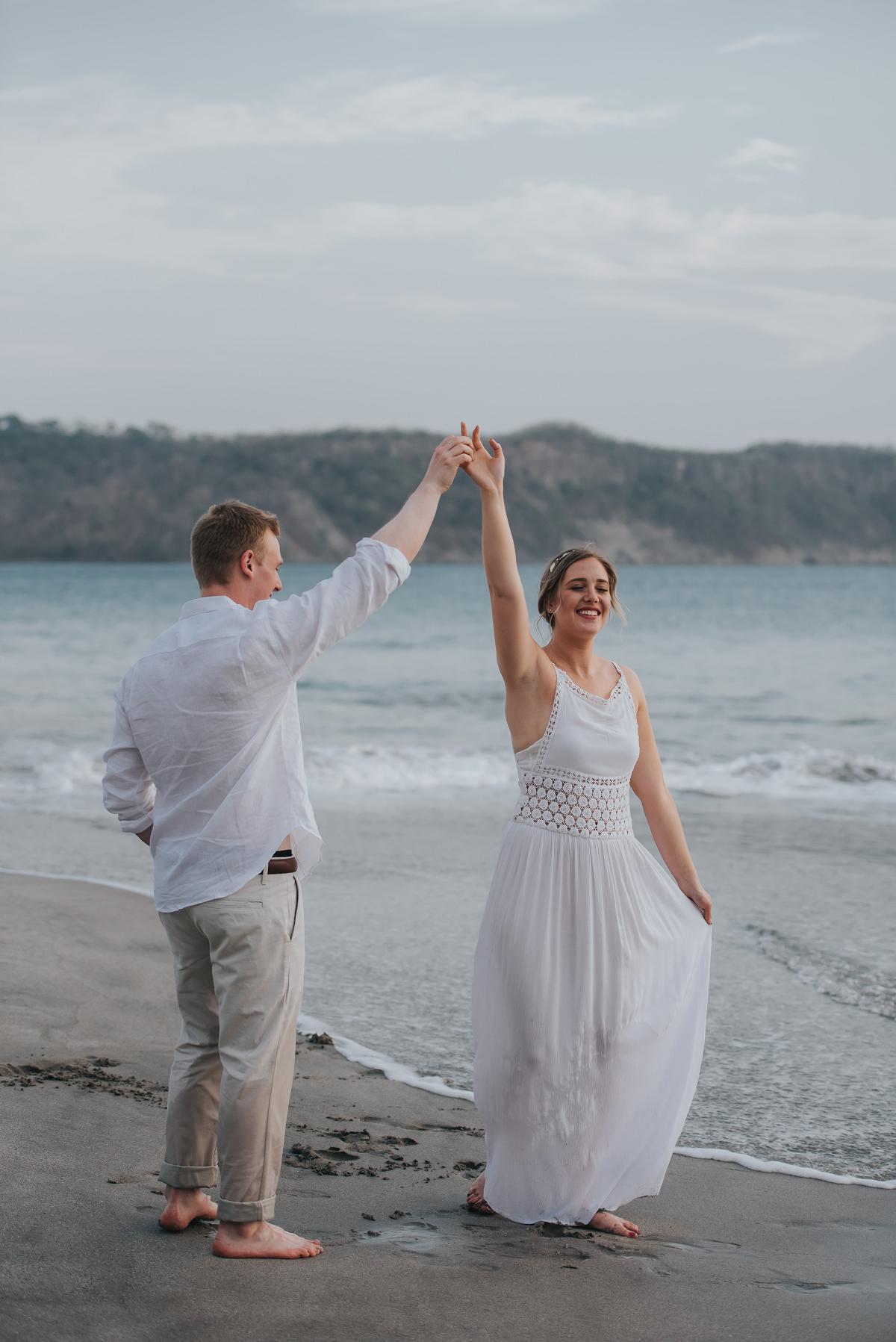 beach wedding costa rica photographer