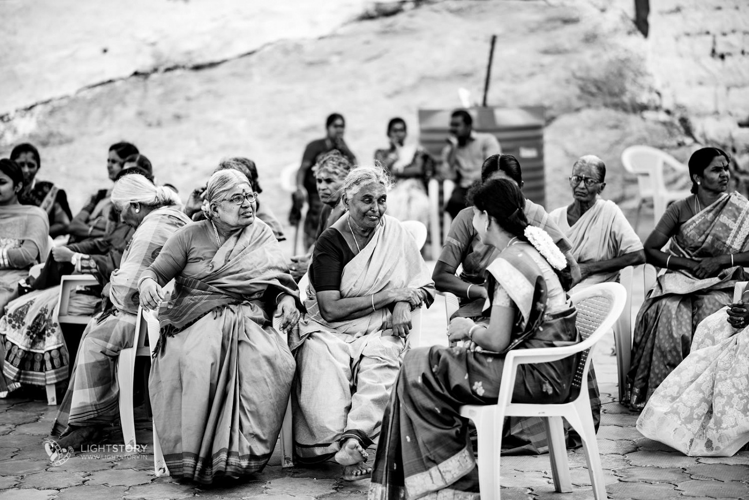 Temple Candid Wedding Photography Coimbatore Temple Candid Wedding Photography Coimbatore