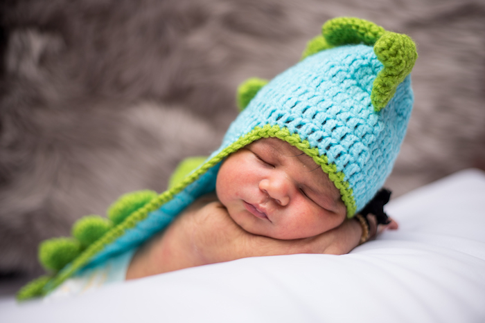 Pictures you should be taking with your newborn!