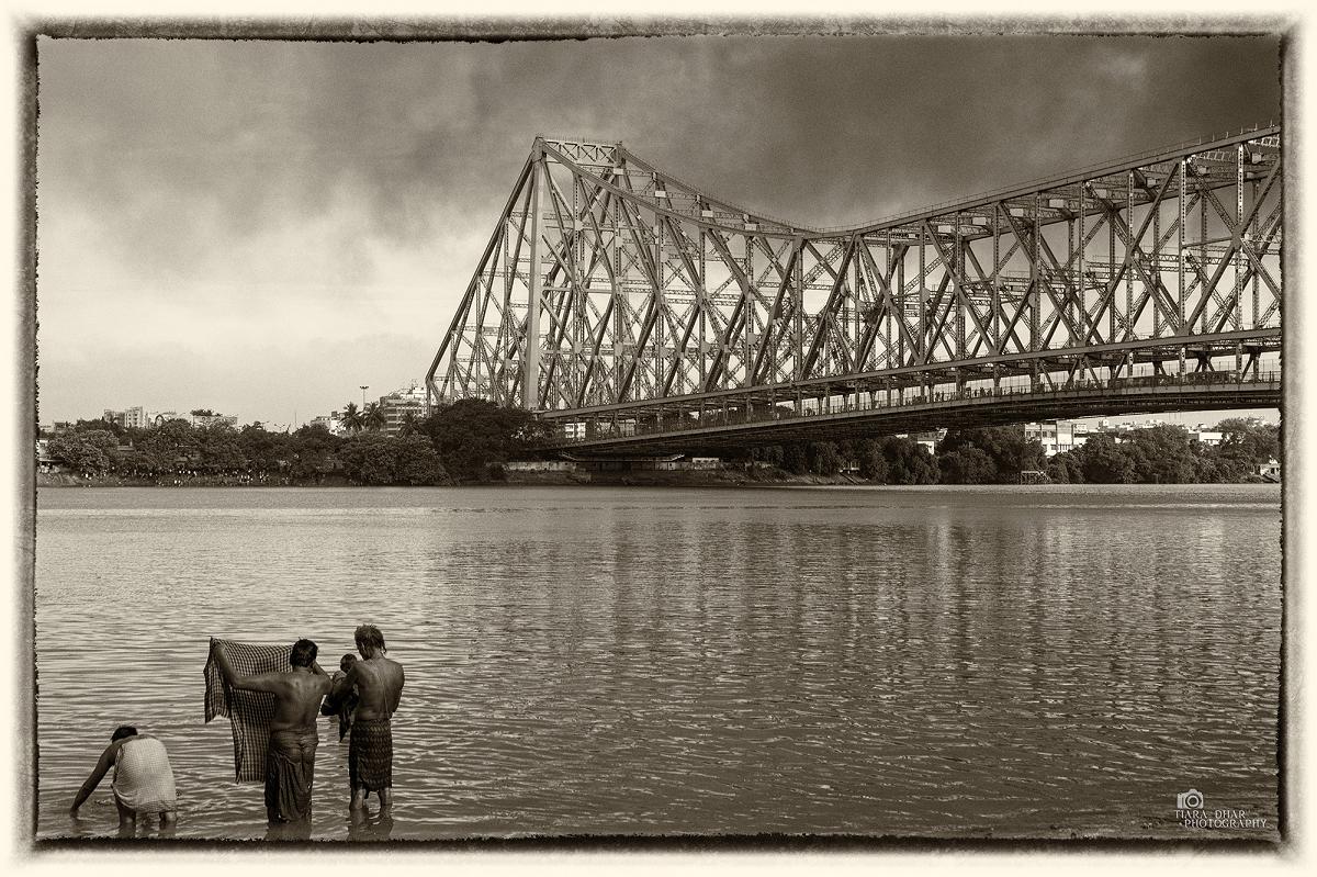 ©www.tiaradhar.com ©www.tiaradhar.com