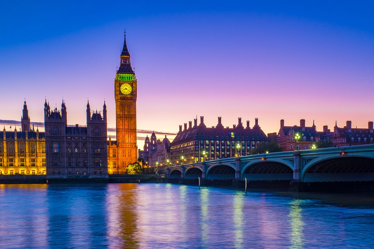 Big Ben and Parliament during a beautiful blue hour