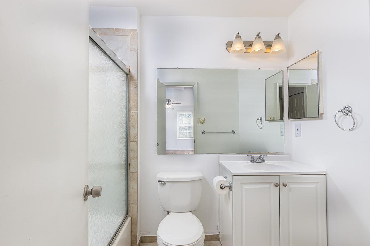 Real Estate Photographer in Woodbridge Real Estate Photographer in Woodbridge