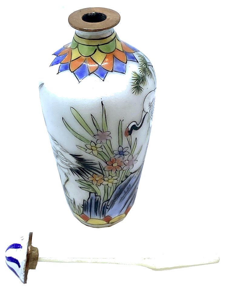 Chinese Painted Enamelled Copper Snuff Bottle