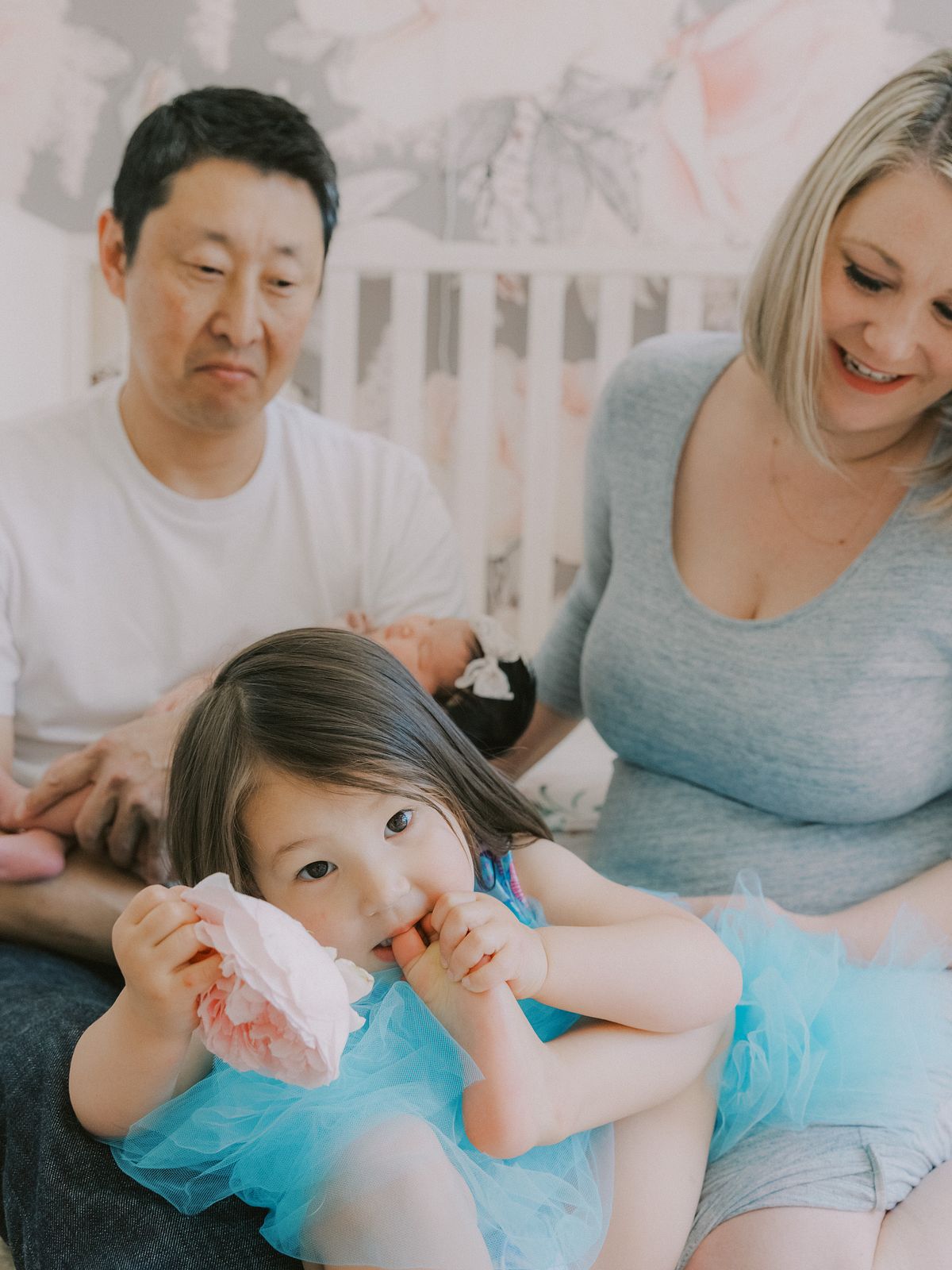 Seattle/Woodinvillve Family/Newborn Portrait Photo session by Yvonne Wong Photography