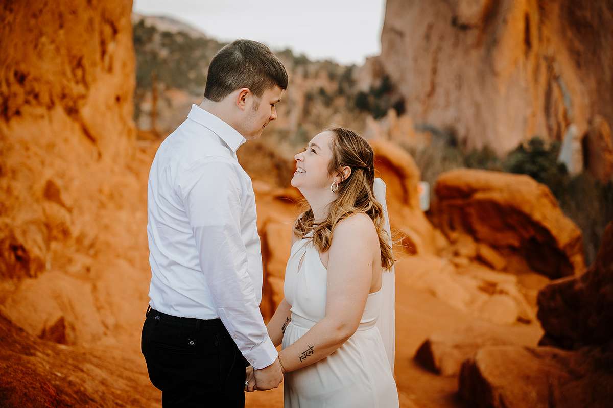 Upscale Colorado wedding photography, Garden of the Gods elopement